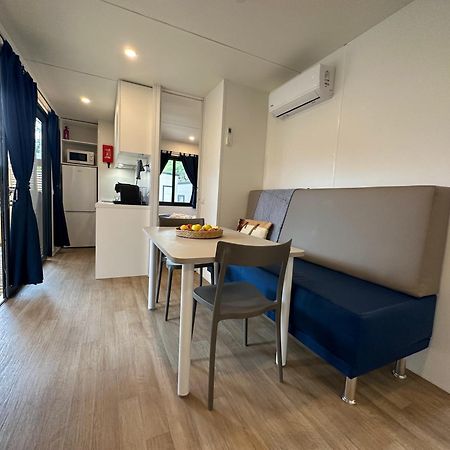 Estivo Premium Deluxe Mobile Homes On Camping Malibu Beach ليدو دي يسولو المظهر الخارجي الصورة