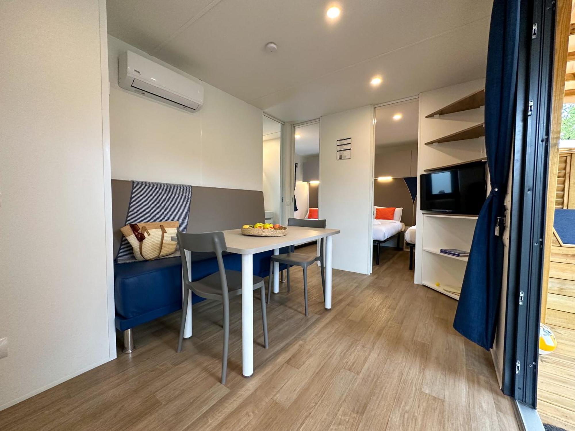 Estivo Premium Deluxe Mobile Homes On Camping Malibu Beach ليدو دي يسولو المظهر الخارجي الصورة